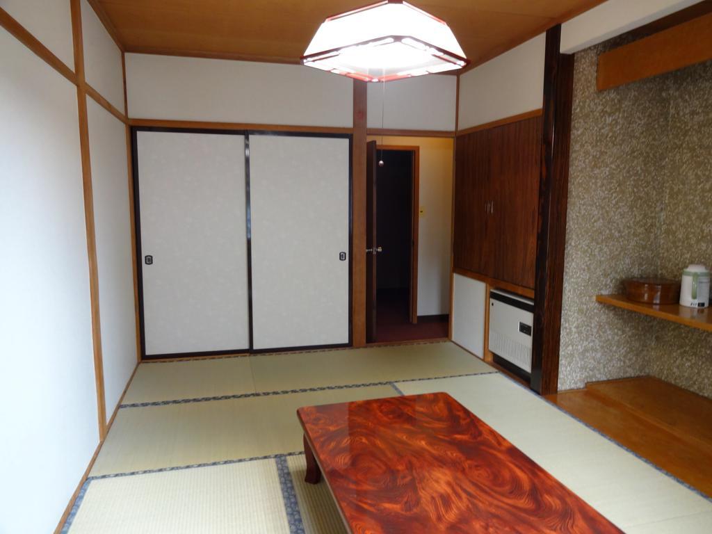Ryokan Miyuki Hakuba Rum bild